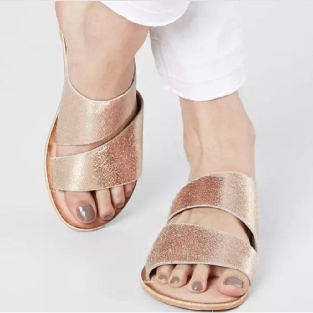 NAUGHTY MONKEY Womens Leather Sparkly Metallic Rose Gold Slide Sandals Size 5
